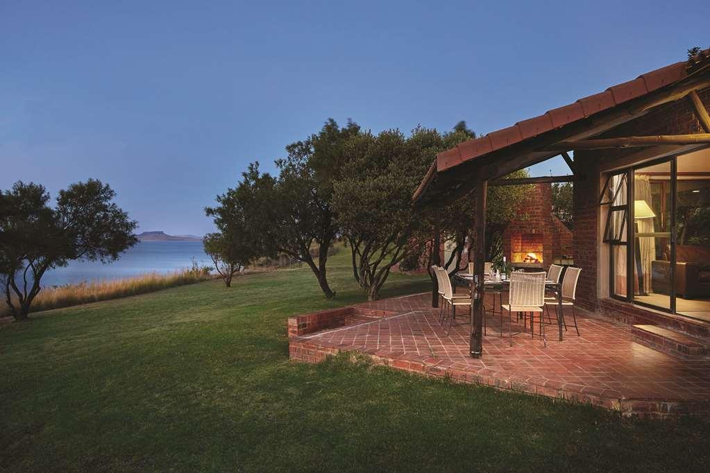 First Group Qwantani Hotell Harrismith Rum bild