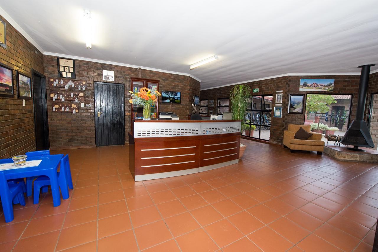 First Group Qwantani Hotell Harrismith Exteriör bild