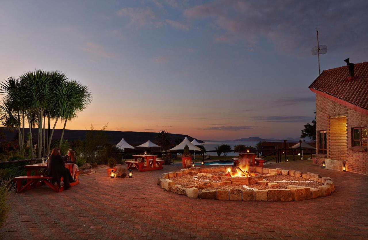 First Group Qwantani Hotell Harrismith Exteriör bild